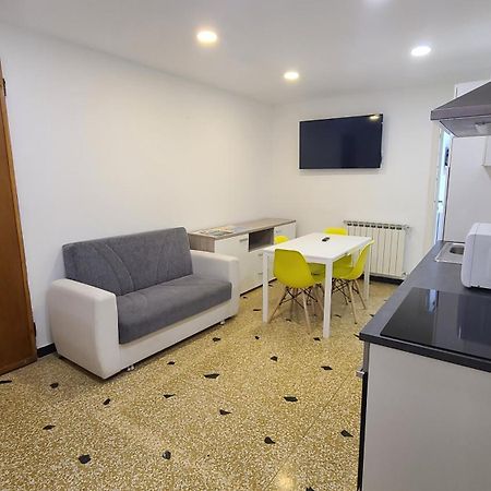 Varazzesuite Apartment วาราซเซ ภายนอก รูปภาพ