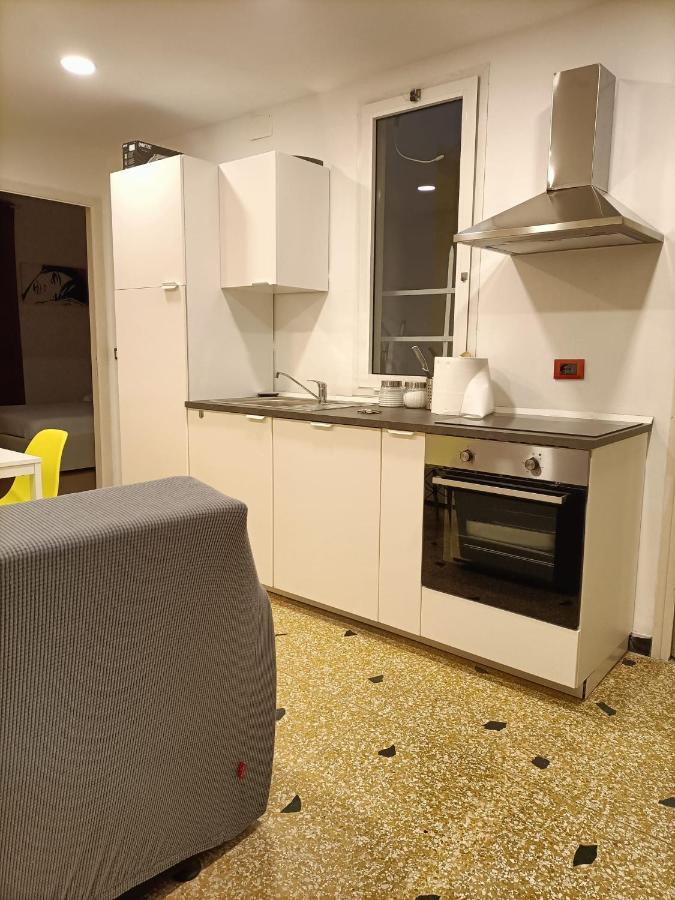 Varazzesuite Apartment วาราซเซ ภายนอก รูปภาพ
