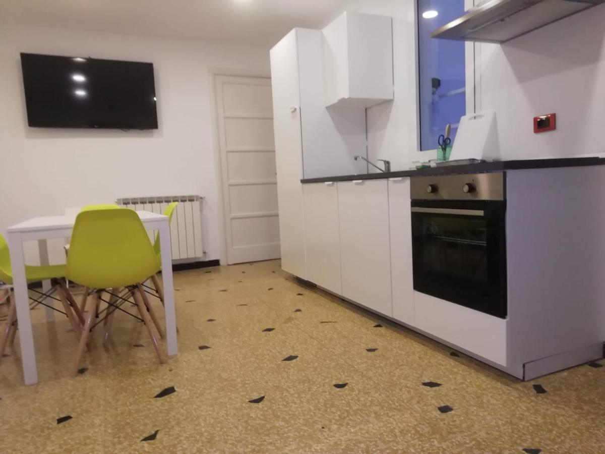 Varazzesuite Apartment วาราซเซ ภายนอก รูปภาพ