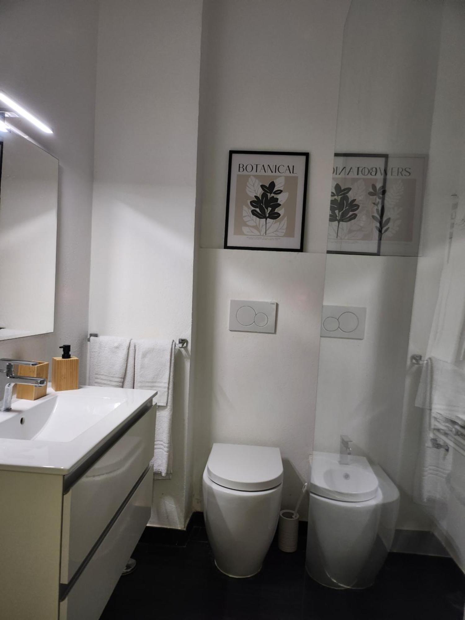 Varazzesuite Apartment วาราซเซ ภายนอก รูปภาพ